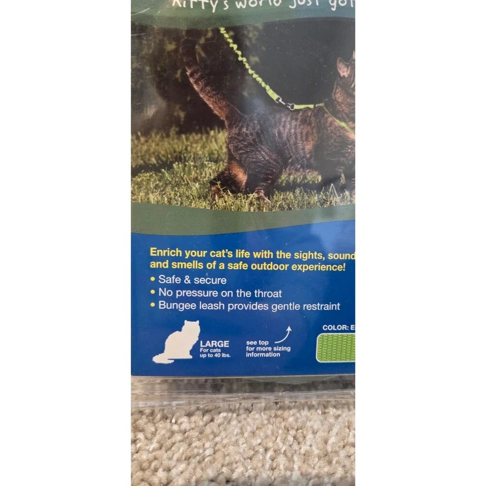 PetSafe Come with Me Kitty Harness and Bungee Leash Adjustable, Lightweight Harn